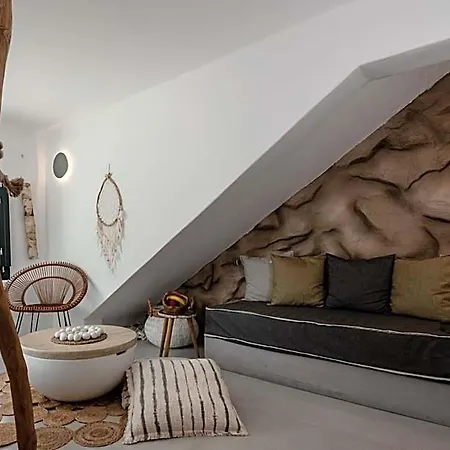 Sandaya Luxury